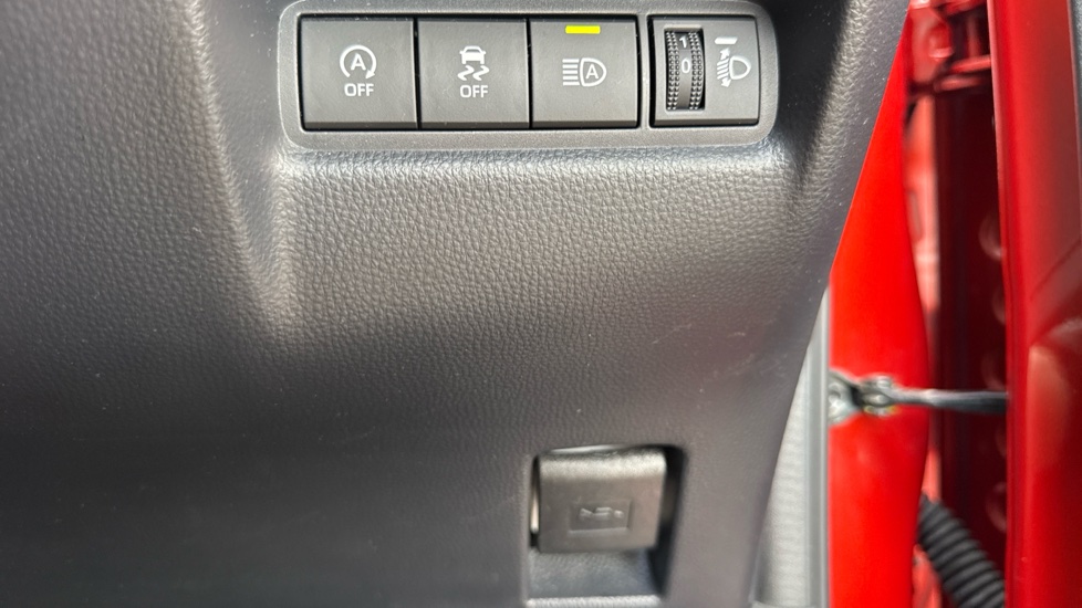 Toyota Aygo X 1.0 VVT-i Edge 5dr Petrol Hatchback - Image 42