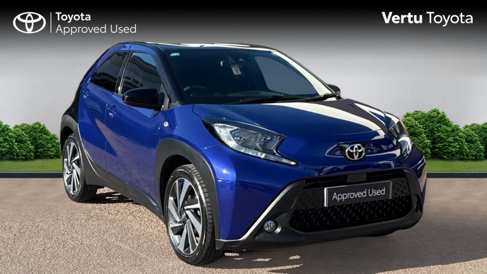 Toyota Aygo X 1.0 VVT-i Edge 5dr Petrol Hatchback - Image 1
