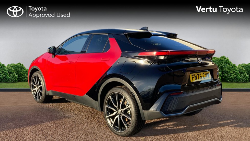 Toyota C-HR 2.0 PHEV GR Sport 5dr CVT Hatchback - Image 4
