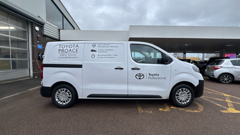 Toyota Proace L1 Diesel 1.5D 120 Icon Van - Image 16