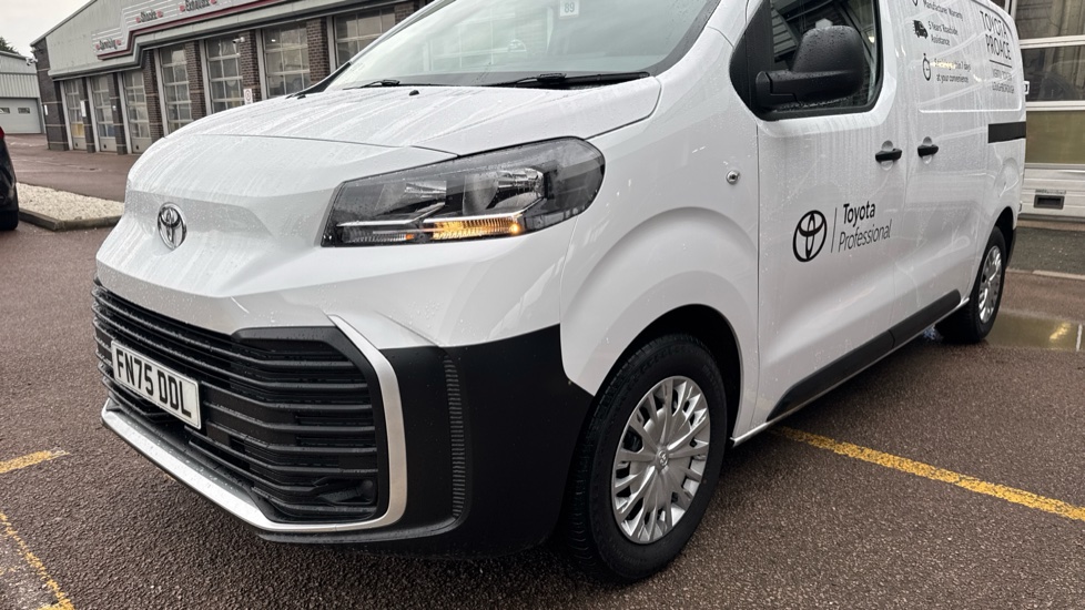 Toyota Proace L1 Diesel 1.5D 120 Icon Van - Image 32
