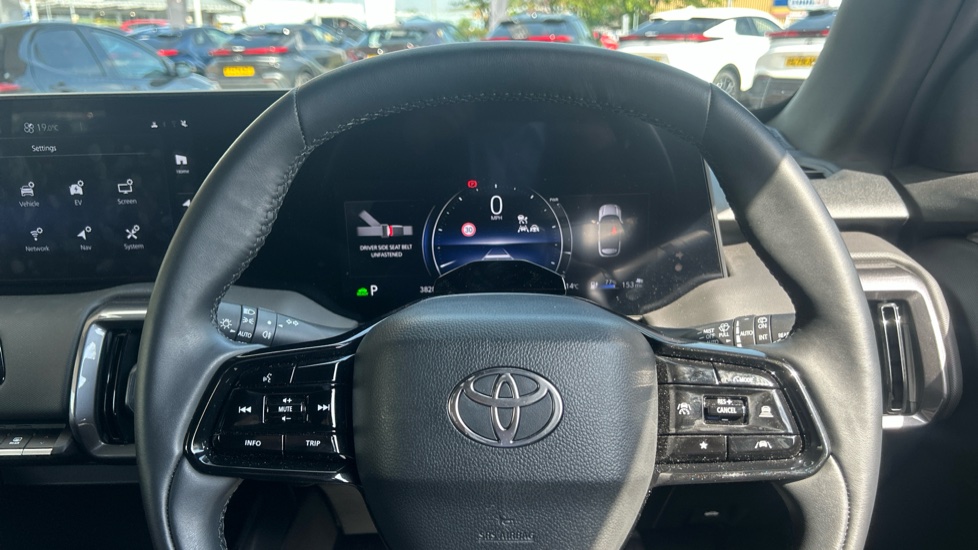 Toyota Urbancruiser 128kW Design 61kWh 5dr Auto Electric Estate - Image 10