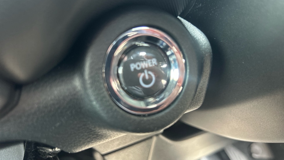 Toyota Urbancruiser 128kW Design 61kWh 5dr Auto Electric Estate - Image 16