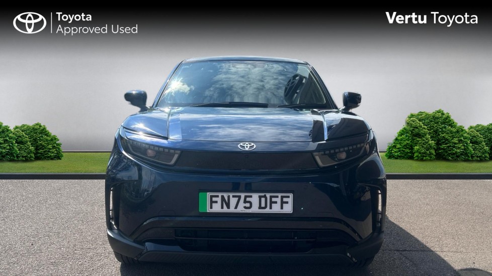 Toyota Urbancruiser 128kW Design 61kWh 5dr Auto Electric Estate - Image 22