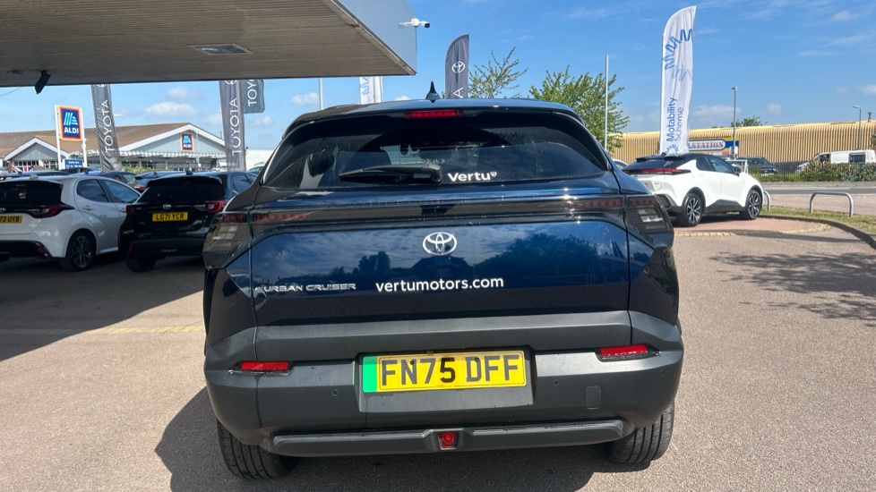 Toyota Urbancruiser 128kW Design 61kWh 5dr Auto Electric Estate - Image 26