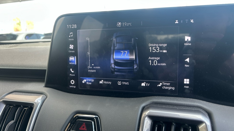 Toyota Urbancruiser 128kW Design 61kWh 5dr Auto Electric Estate - Image 33