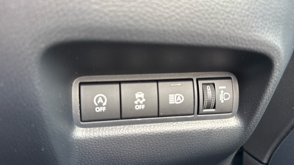 Toyota Aygo X 1.0 VVT-i Edge 5dr Petrol Hatchback - Image 47