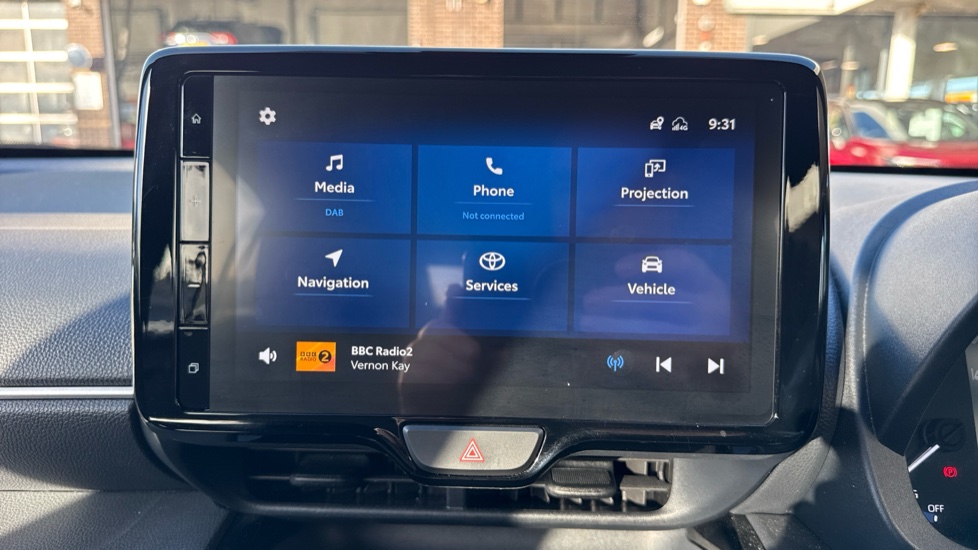 Toyota Yaris Cross 1.5 Hybrid Design 5dr CVT Hybrid Estate - Image 42