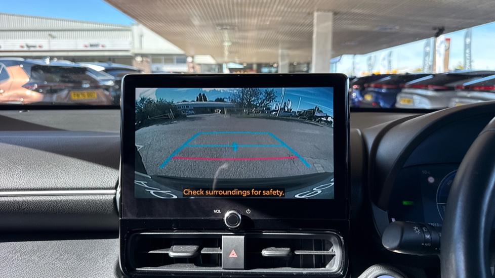 Toyota Yaris Cross 1.5 Hybrid Design 5dr CVT Hybrid Estate - Image 35