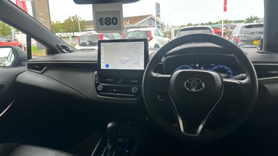 Toyota Corolla 2.0 Hybrid Excel 5dr CVT Hybrid Hatchback - Image 6