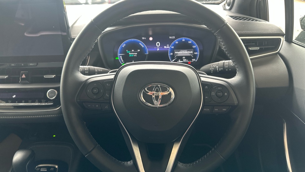 Toyota Corolla 2.0 Hybrid Excel 5dr CVT Hybrid Hatchback - Image 8