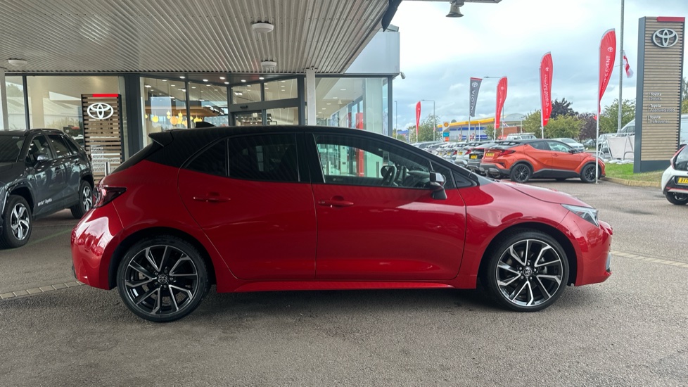 Toyota Corolla 2.0 Hybrid Excel 5dr CVT Hybrid Hatchback - Image 16