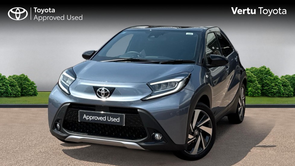 Toyota Aygo X 1.0 VVT-i Exclusive 5dr Auto Petrol Hatchback - Image 3