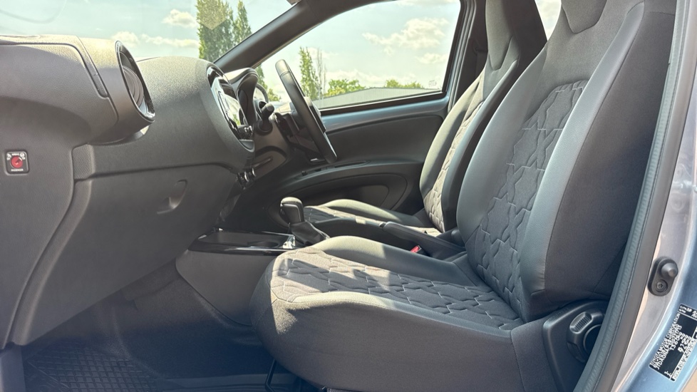 Toyota Aygo X 1.0 VVT-i Exclusive 5dr Auto Petrol Hatchback - Image 5