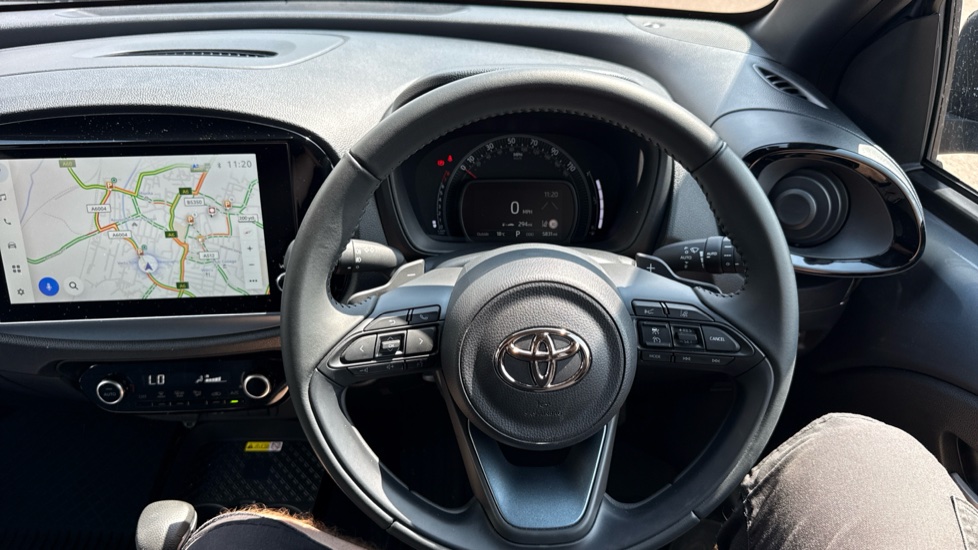 Toyota Aygo X 1.0 VVT-i Exclusive 5dr Auto Petrol Hatchback - Image 7