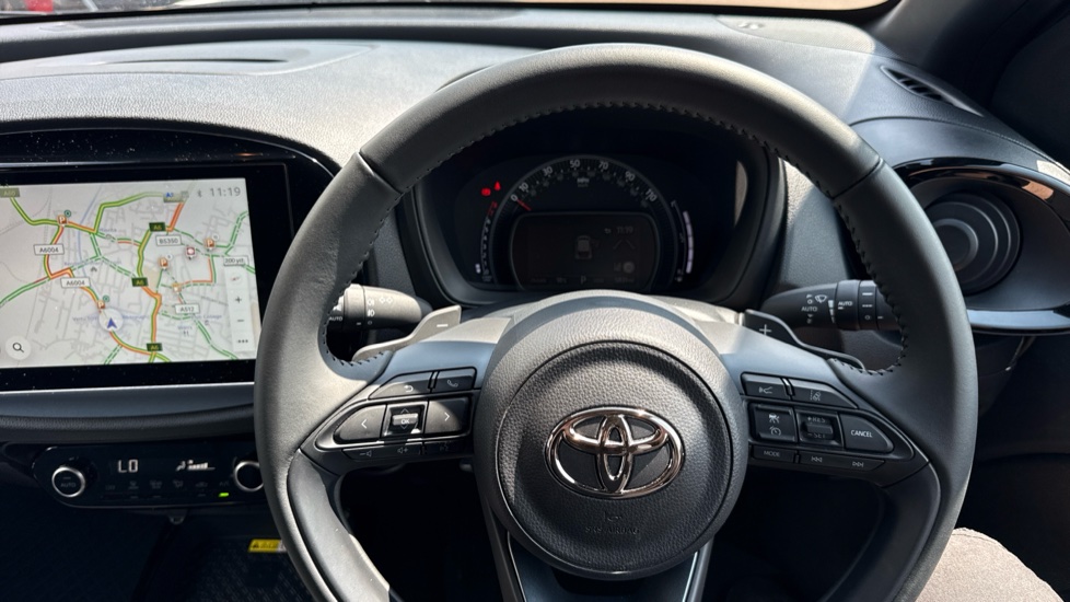 Toyota Aygo X 1.0 VVT-i Exclusive 5dr Auto Petrol Hatchback - Image 10
