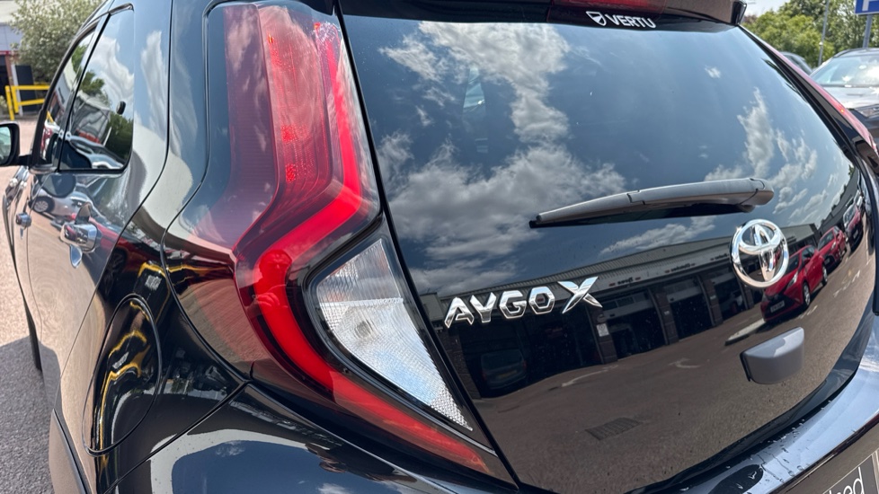Toyota Aygo X 1.0 VVT-i Exclusive 5dr Auto Petrol Hatchback - Image 21