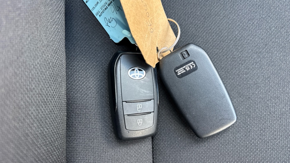 Toyota Corolla 2.0 Hybrid 178 GR Sport 5dr CVT Hybrid Hatchback - Image 28