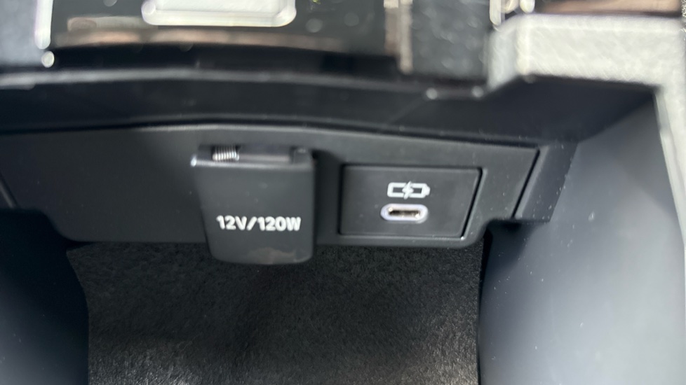 Toyota Corolla 2.0 Hybrid 178 GR Sport 5dr CVT Hybrid Hatchback - Image 39