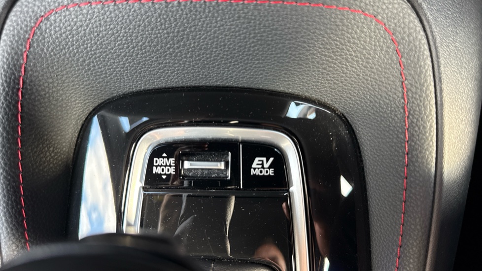 Toyota Corolla 2.0 Hybrid 178 GR Sport 5dr CVT Hybrid Hatchback - Image 46