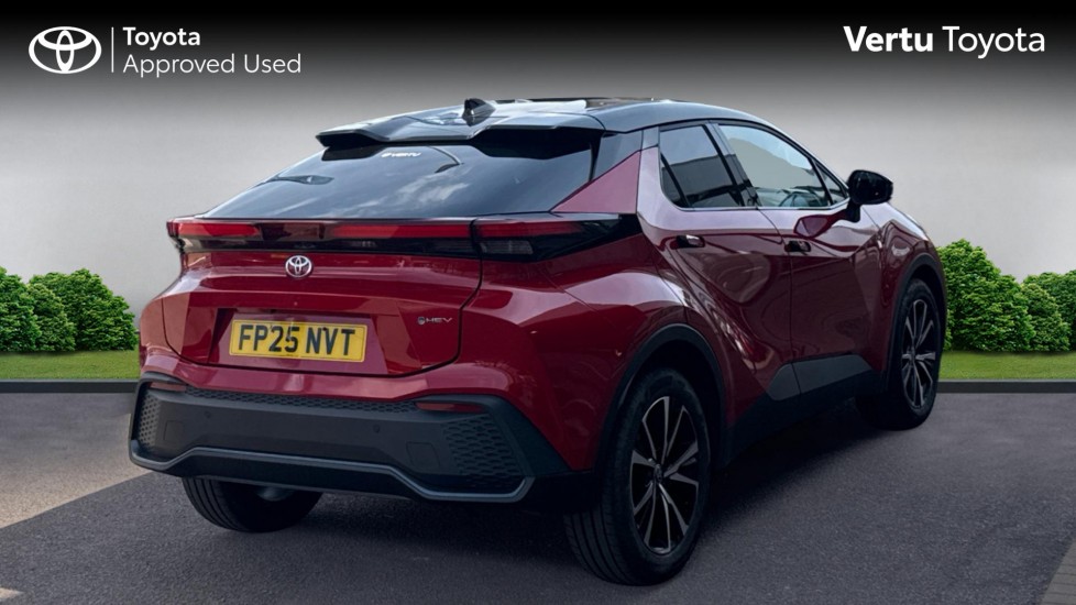 Toyota C-HR 1.8 Hybrid Design 5dr CVT Hybrid Hatchback - Image 2