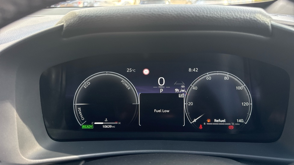 Toyota C-HR 1.8 Hybrid Design 5dr CVT Hybrid Hatchback - Image 11