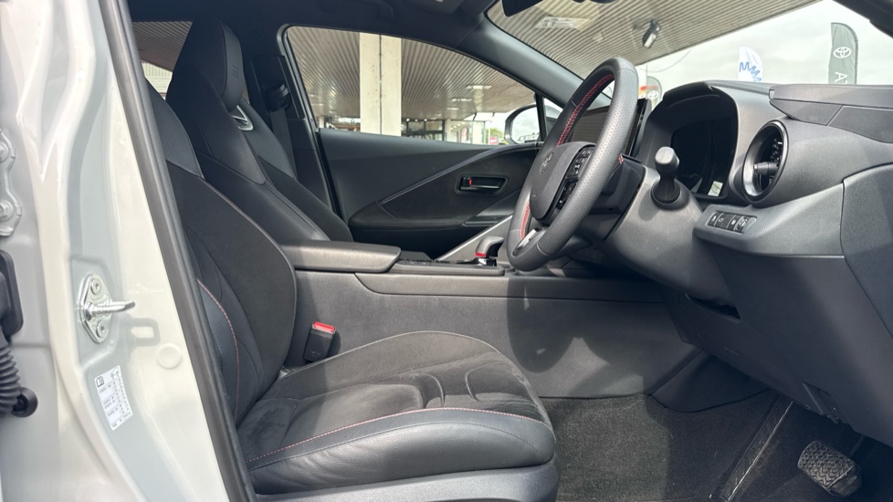 Toyota C-HR 2.0 Hybrid GR Sport 5dr CVT Hybrid Hatchback - Image 12