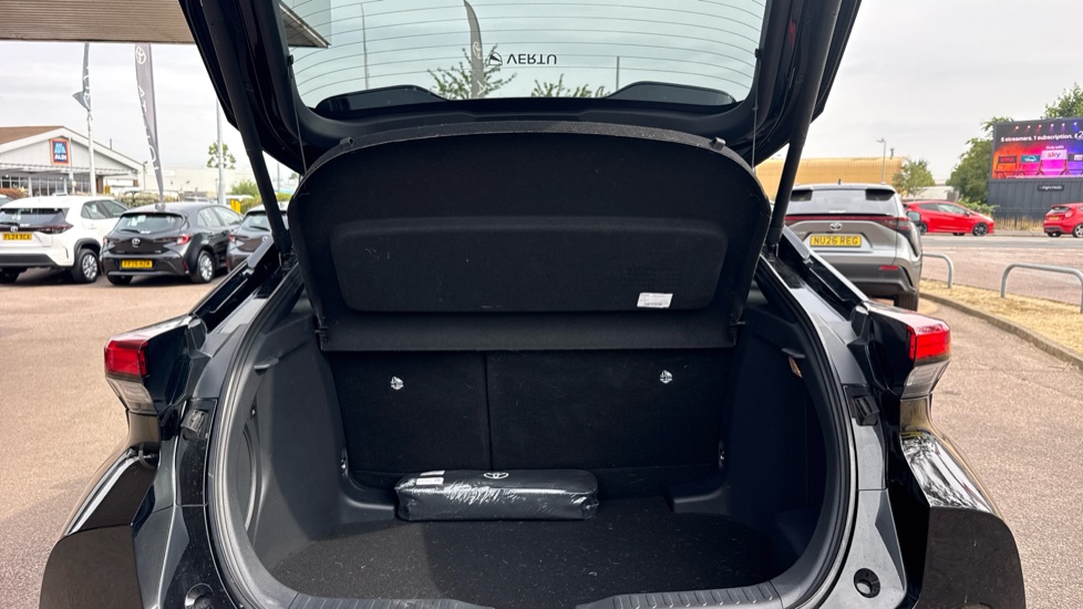 Toyota C-HR 2.0 Hybrid GR Sport 5dr CVT Hybrid Hatchback - Image 13