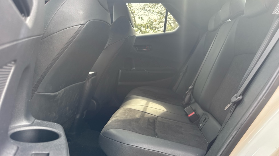 Toyota C-HR 2.0 Hybrid GR Sport 5dr CVT Hybrid Hatchback - Image 15