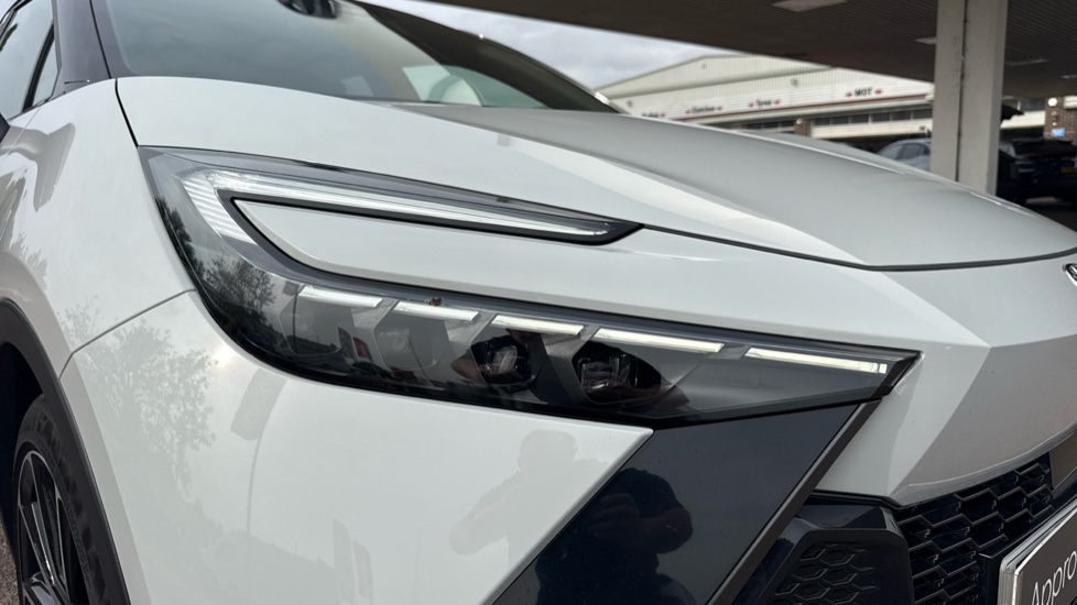 Toyota C-HR 2.0 Hybrid GR Sport 5dr CVT Hybrid Hatchback - Image 20