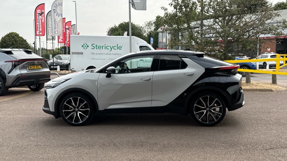 Toyota C-HR 2.0 Hybrid GR Sport 5dr CVT Hybrid Hatchback - Image 24