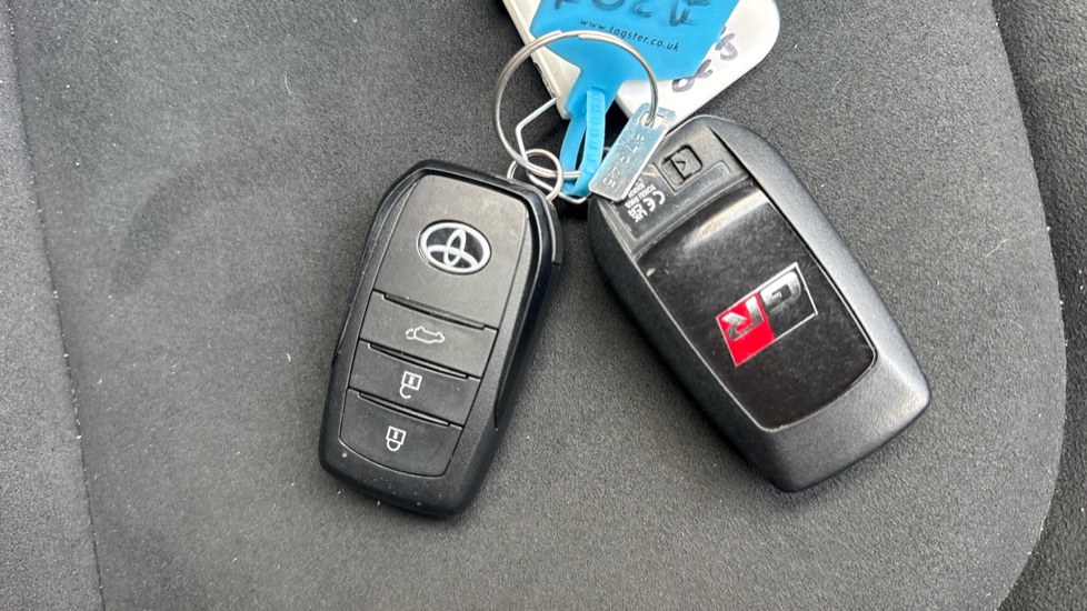 Toyota C-HR 2.0 Hybrid GR Sport 5dr CVT Hybrid Hatchback - Image 28