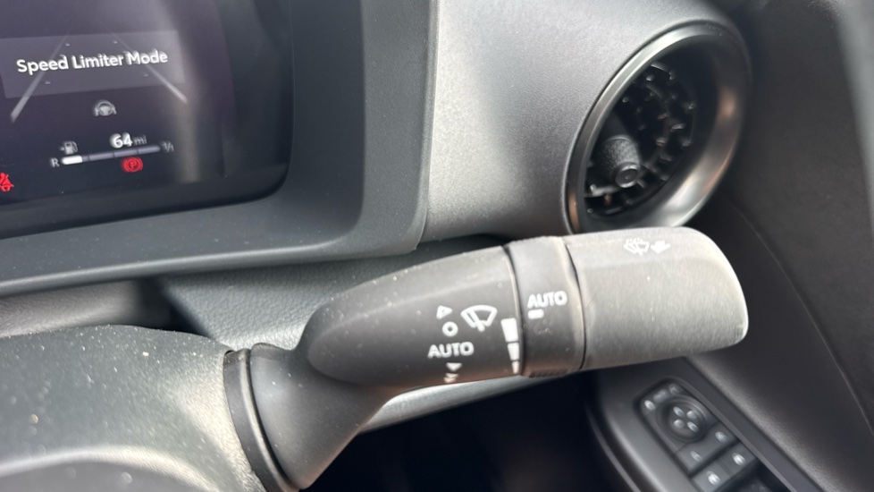 Toyota C-HR 2.0 Hybrid GR Sport 5dr CVT Hybrid Hatchback - Image 34