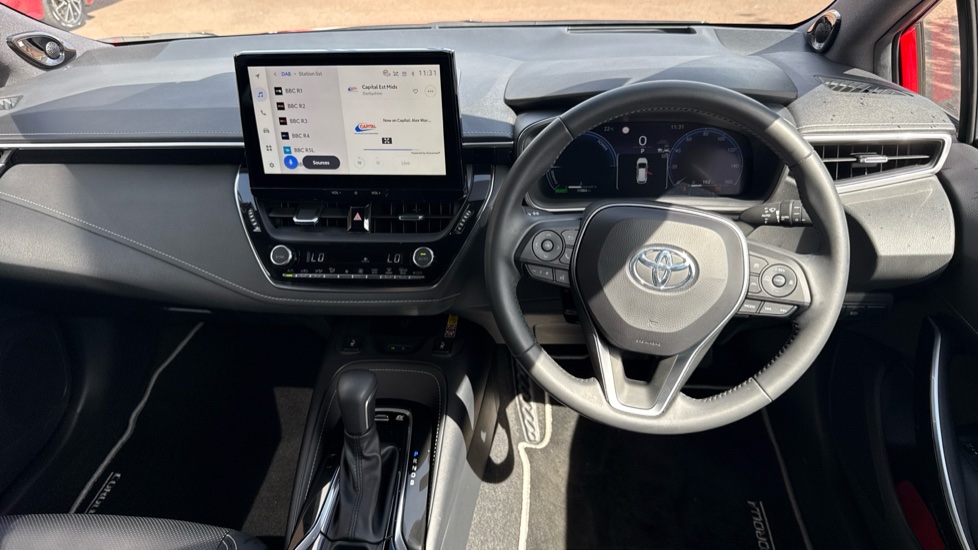 Toyota Corolla 1.8 Hybrid Excel 5dr CVT Hybrid Estate - Image 6