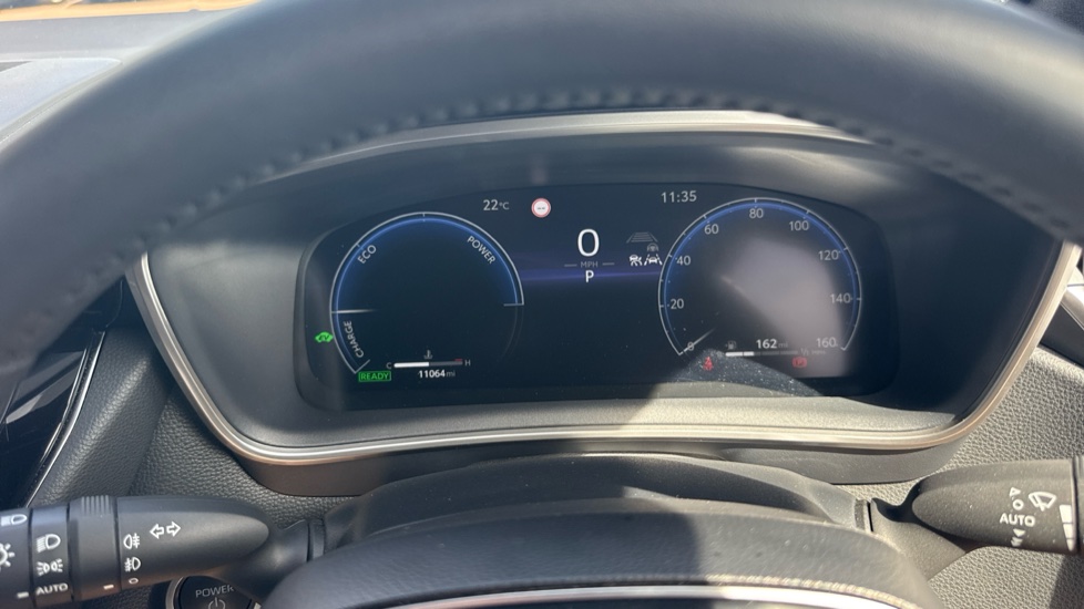 Toyota Corolla 1.8 Hybrid Excel 5dr CVT Hybrid Estate - Image 11