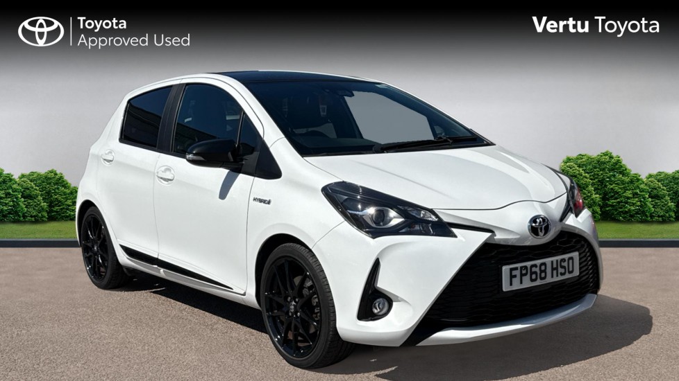 Toyota Yaris 1.5 Hybrid GR-Sport 5dr CVT Hybrid Hatchback - Image 1