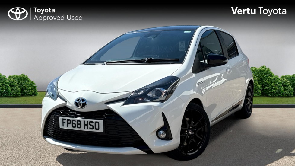 Toyota Yaris 1.5 Hybrid GR-Sport 5dr CVT Hybrid Hatchback - Image 3