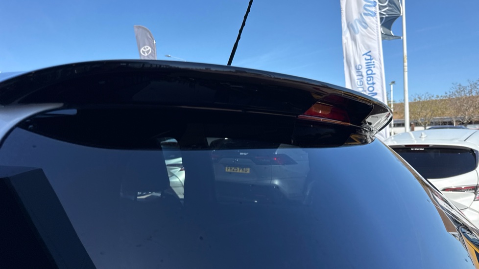 Toyota Yaris 1.5 Hybrid GR-Sport 5dr CVT Hybrid Hatchback - Image 31
