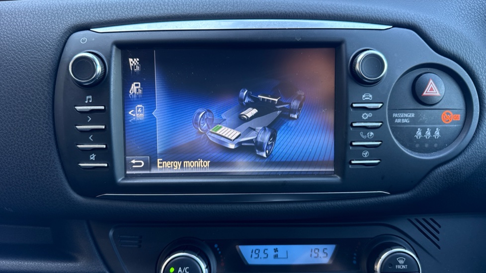 Toyota Yaris 1.5 Hybrid GR-Sport 5dr CVT Hybrid Hatchback - Image 44
