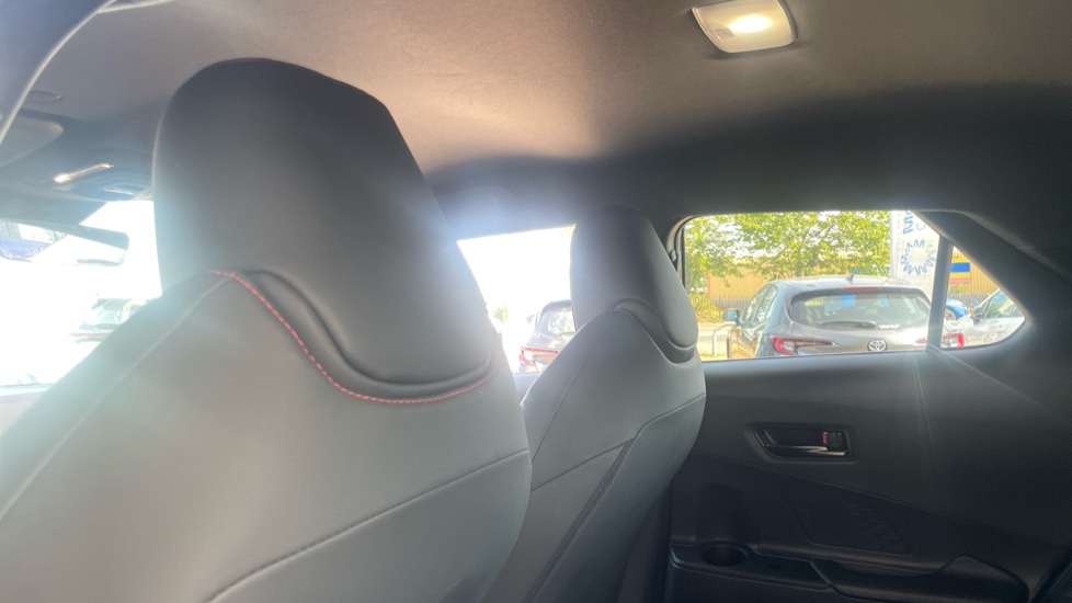 Toyota C-HR 2.0 PHEV GR Sport 5dr CVT Hatchback - Image 19