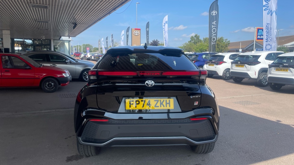 Toyota C-HR 2.0 PHEV GR Sport 5dr CVT Hatchback - Image 26