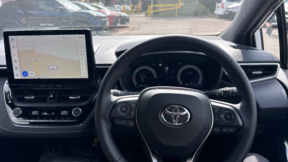 Toyota Corolla 1.8 Hybrid Design 5dr CVT Hybrid Hatchback - Image 7