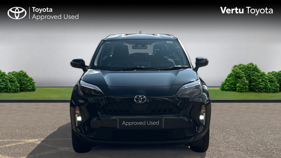Toyota Yaris Cross 1.5 Hybrid Icon 5dr CVT Hybrid Estate - Image 22