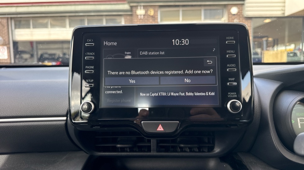 Toyota Yaris Cross 1.5 Hybrid Icon 5dr CVT Hybrid Estate - Image 41