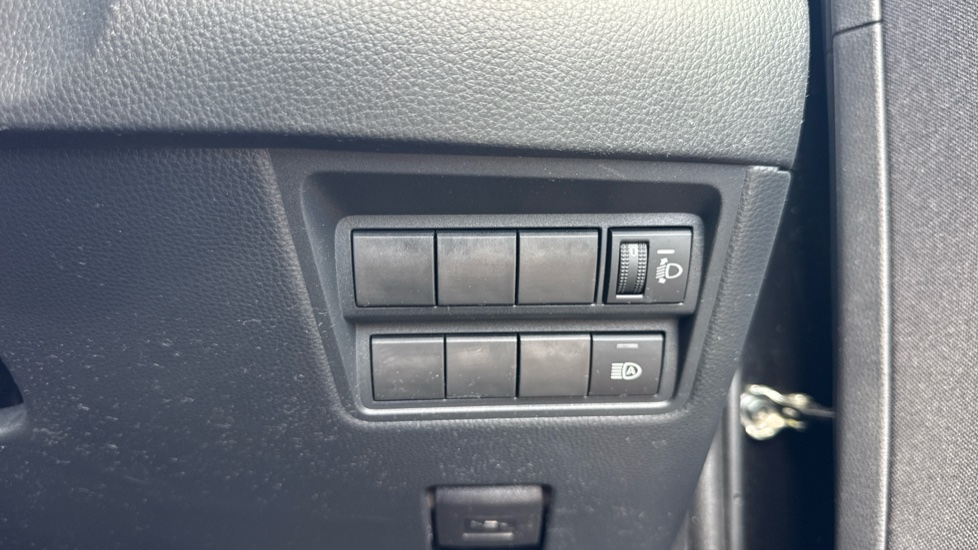 Toyota Yaris Cross 1.5 Hybrid Icon 5dr CVT Hybrid Estate - Image 51