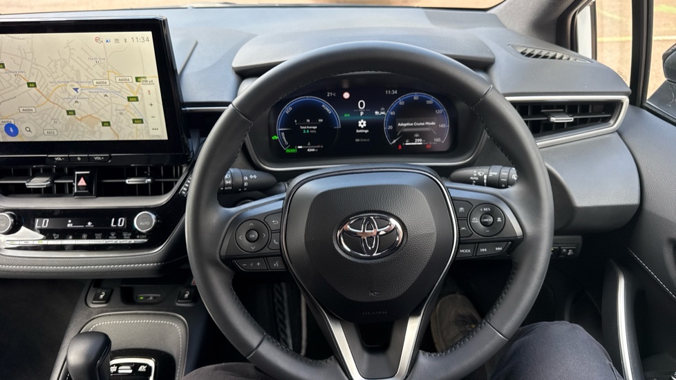 Toyota Corolla 1.8 Hybrid Design 5dr CVT Hybrid Hatchback - Image 10