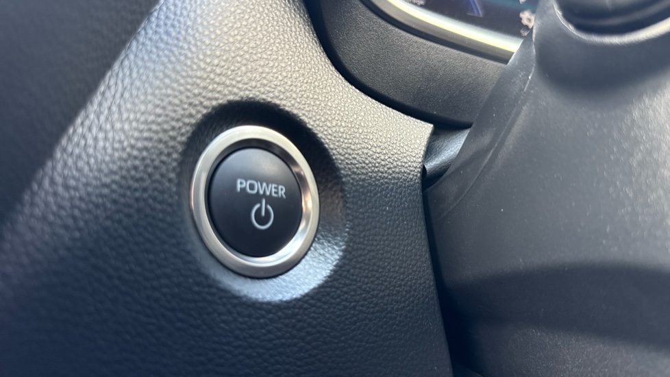 Toyota Corolla 1.8 Hybrid Design 5dr CVT Hybrid Hatchback - Image 16