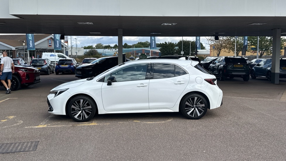 Toyota Corolla 1.8 Hybrid Design 5dr CVT Hybrid Hatchback - Image 24