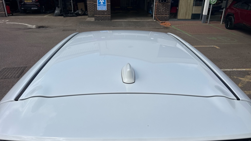 Toyota Corolla 1.8 Hybrid Design 5dr CVT Hybrid Hatchback - Image 29