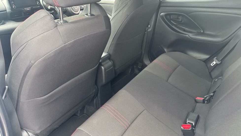 Toyota Yaris 1.5 Hybrid GR Sport 5dr CVT Hybrid Hatchback - Image 15